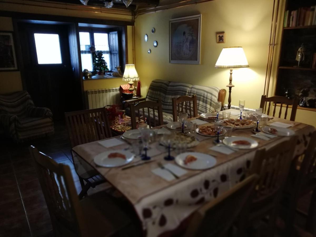 منزل الضيف Manzanedo de Valdueza  في Casa Bell المظهر الخارجي الصورة