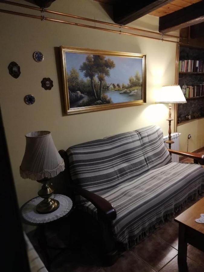 منزل الضيف Manzanedo de Valdueza  في Casa Bell المظهر الخارجي الصورة